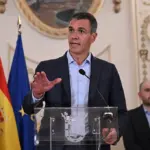 Sánchez corrige su error sobre Felipe VI y Ceuta: 12 años, no 20