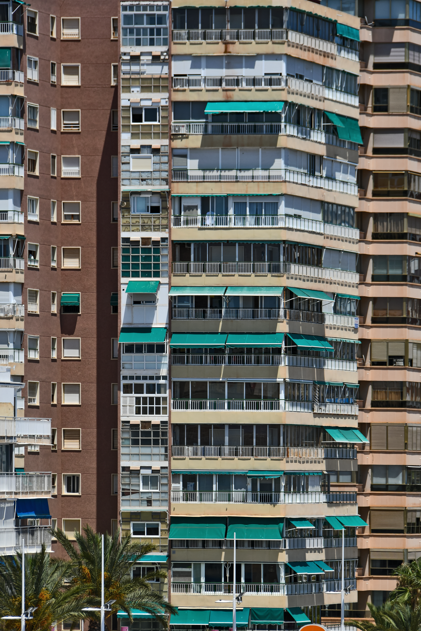 Castilla y León lidera con 51 años la edad más alta para comprar vivienda en España