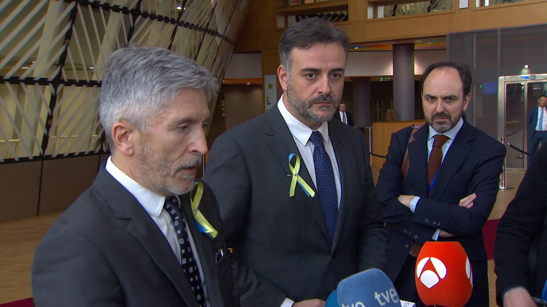 Grande-Marlaska y PP piden calma en Ceuta tras oleada migratoria