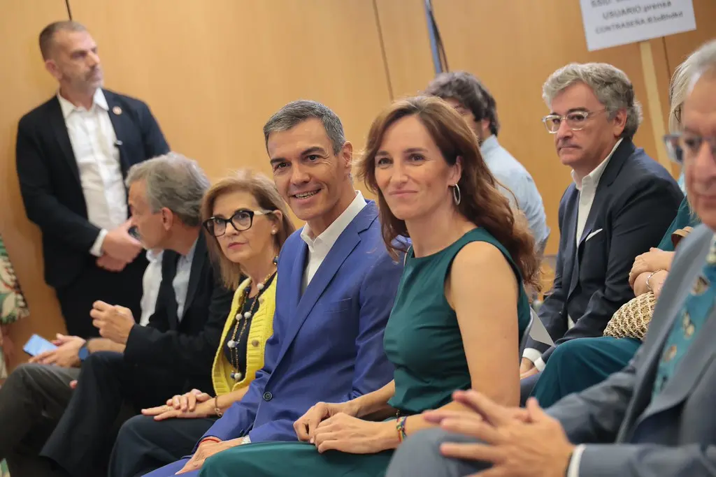 Sánchez retrasa los Presupuestos a diciembre y abre la puerta a elecciones en febrero