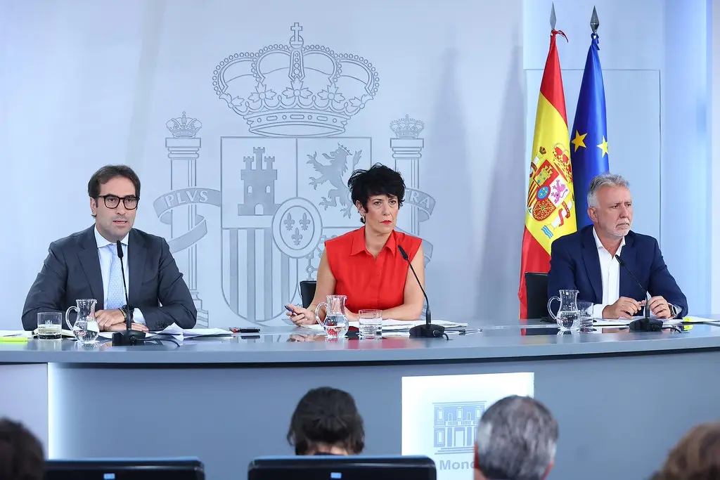 PP señala a Juan Jesús Vivas como próximo objetivo del Gobierno