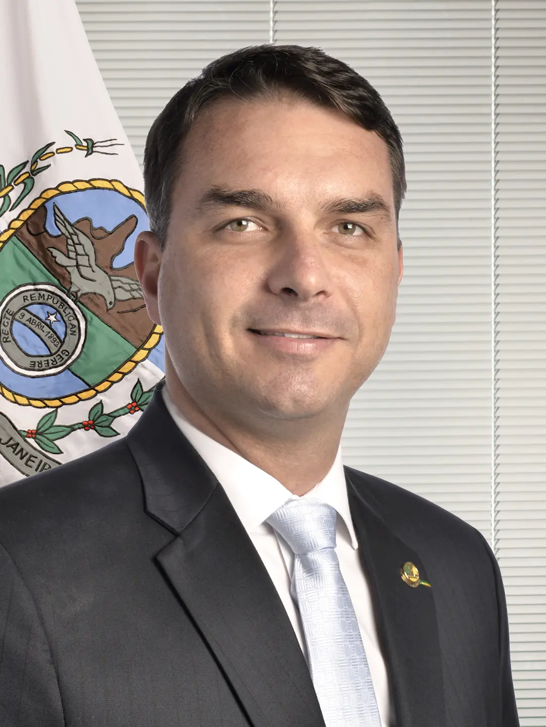 Flavio Bolsonaro empata con Lula por el escándalo de Moraes