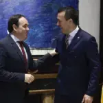 Llorca y Mompó se reúnen a solas antes de la cena del PPCV