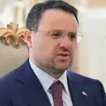 Turquía cerca a colectivos LGTBI con redadas en 15 provincias Turquía cerca a colectivos LGTBI con redadas en 15 provincias