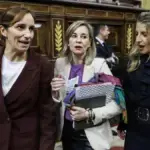 Junts vota contra los decretos de vivienda y abre la hipótesis de elecciones