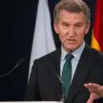 El PP lograría 140 escaños y el PSOE 103, según Sigma Dos para El Mundo