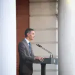 Vox duplicaría escaños y PSOE perdería 9 en encuesta 40dB