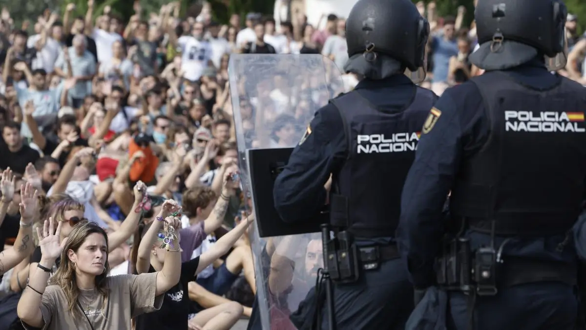 Valencia refuerza seguridad con 1.700 agentes para el 9 de octubre
