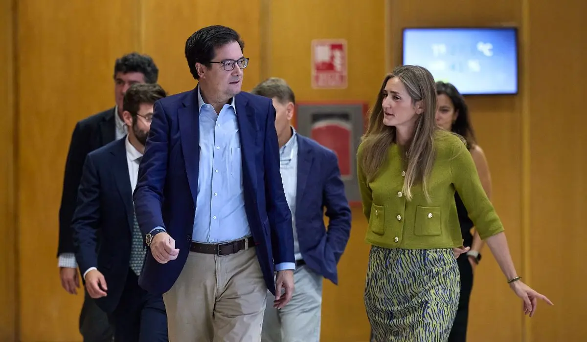 El Gobierno impulsa el decreto de centros de datos antes del 29‑N