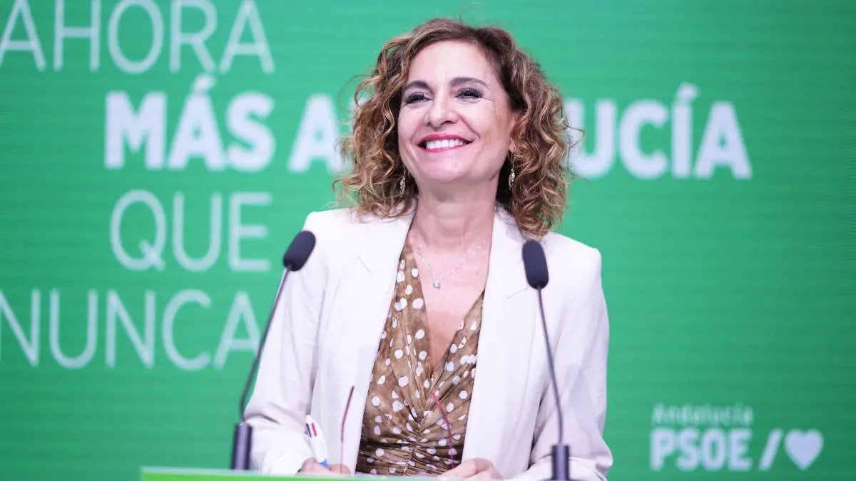 Montero advierte a Gómez sobre la unidad del PSOE en Dos Hermanas