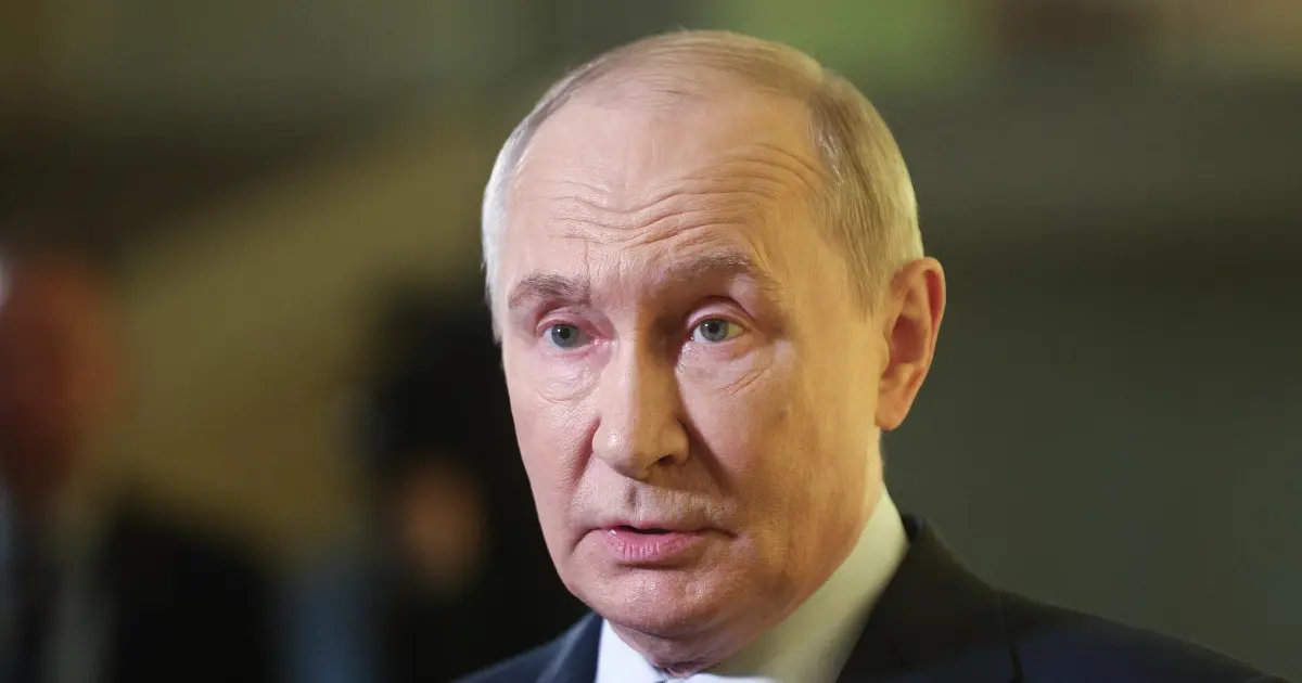 Putin afirma que EE UU e Irán deben pactar paz