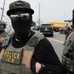 El ICE tirotea a un venezolano y persigue a un guatemalteco Ice dispara a inmigrante venezolano y persigue a guatemalteco en EE.UU