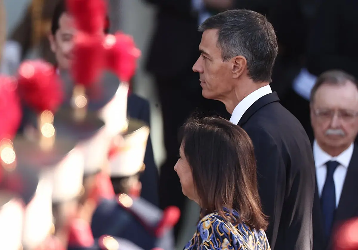 Sánchez y Feijóo inician campaña tras adelanto electoral