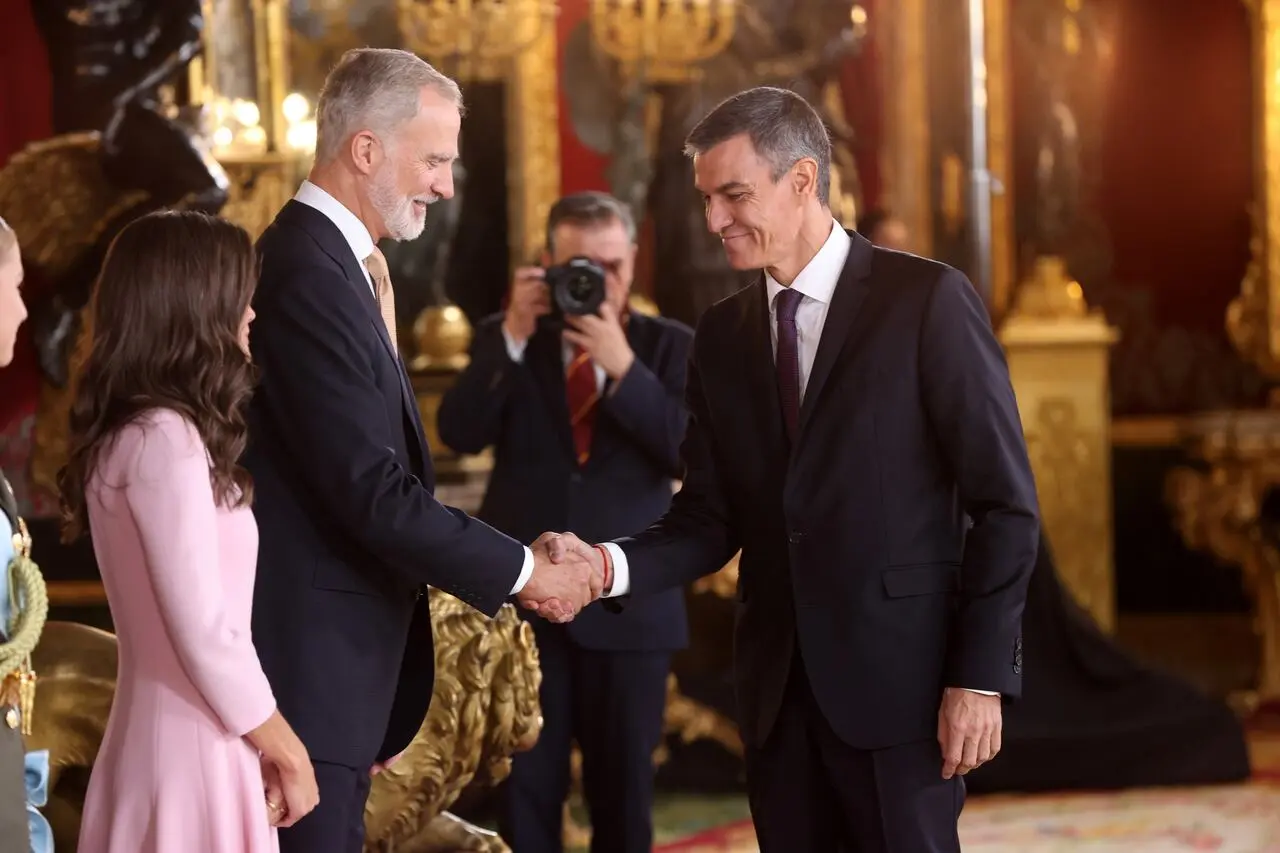 Sánchez reconoce días difíciles por tensión militar con Marruecos