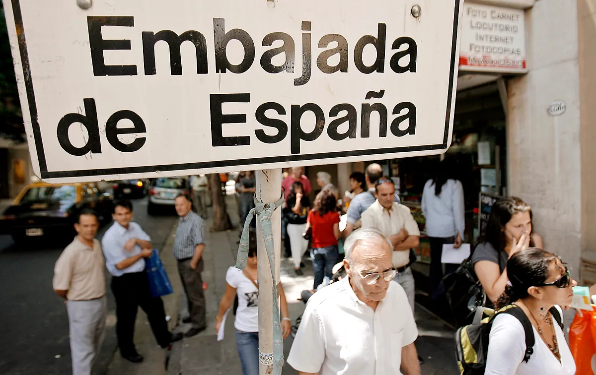 El CGCEE pedirá al Defensor del Pueblo examinar la suspensión del voto