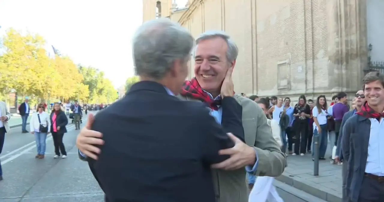 El PP de Feijóo visita Zaragoza durante las Fiestas del Pilar