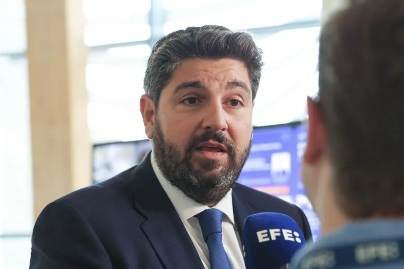 Fernando López Miras propone presión migratoria para fondos europeos