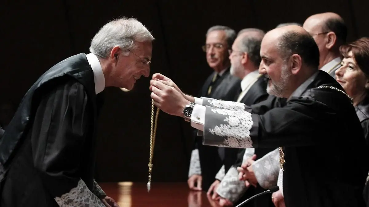 El magistrado Antonio Narváez suspende cautelarmente el voto de miles