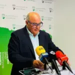 El alcalde de Vélez-Málaga, Jesús Lupiáñez, renuncia a la Alcaldía