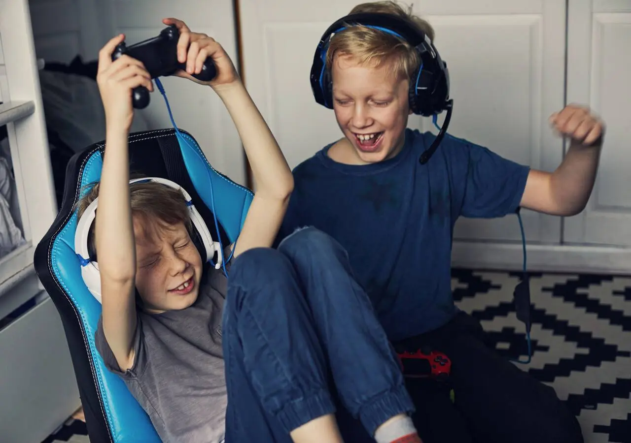 La Comisión Europea impone normas a nueve empresas de videojuegos