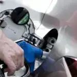 El Gobierno aprueba rebajas que ahorran 105 euros a hogares modestos