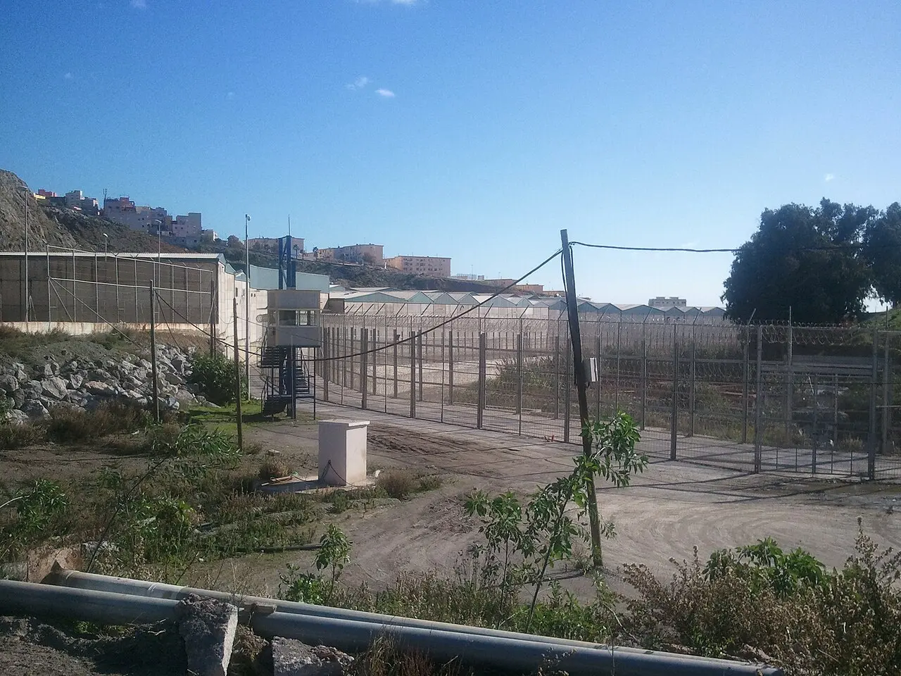 El Gobierno confirma buques marroquíes en aguas de Ceuta en julio