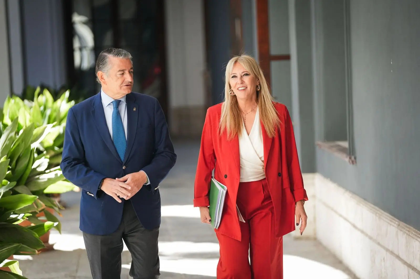La Junta de Andalucía asumirá deuda tributaria de la RTVA en 2027