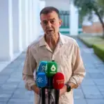 Antonio Maíllo rechaza pactos troceados con Podemos Antonio Maíllo rechaza pactos troceados con Podemos