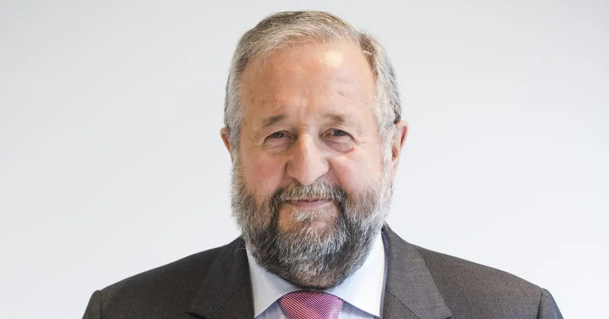 El comité del PSOE elige a César Mogo para el Senado de Lugo