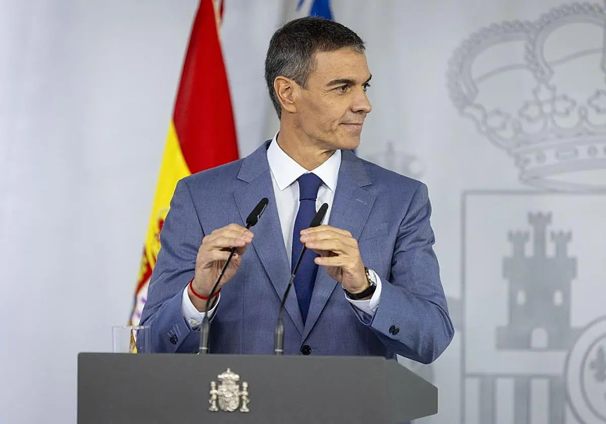 La Junta Electoral Central abre expediente contra Pedro Sánchez