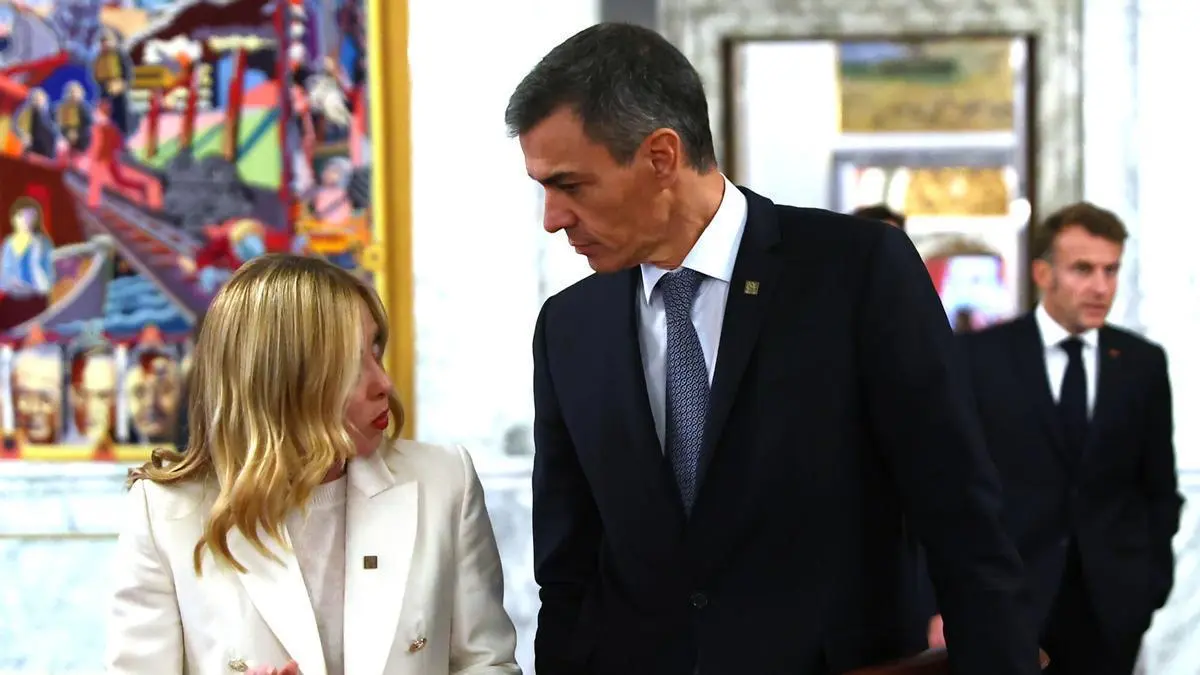 Italia prorroga siete días los controles a viajeros españoles