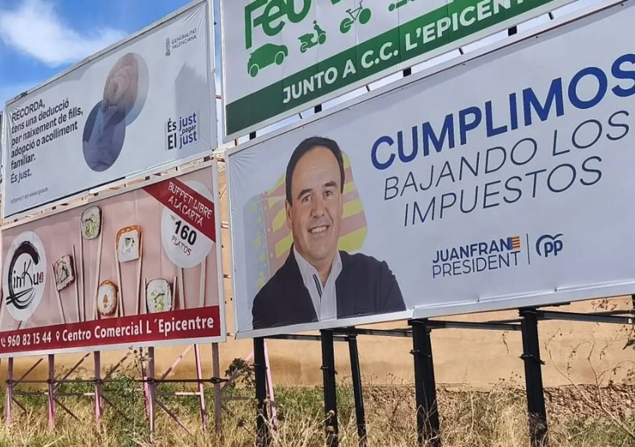 El PSPV-PSOE exige al PP que retire vallas electorales en Valencia
