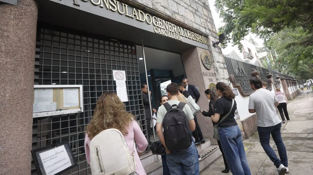 El Gobierno no entrega datos del censo a 163.000 nacionalizados