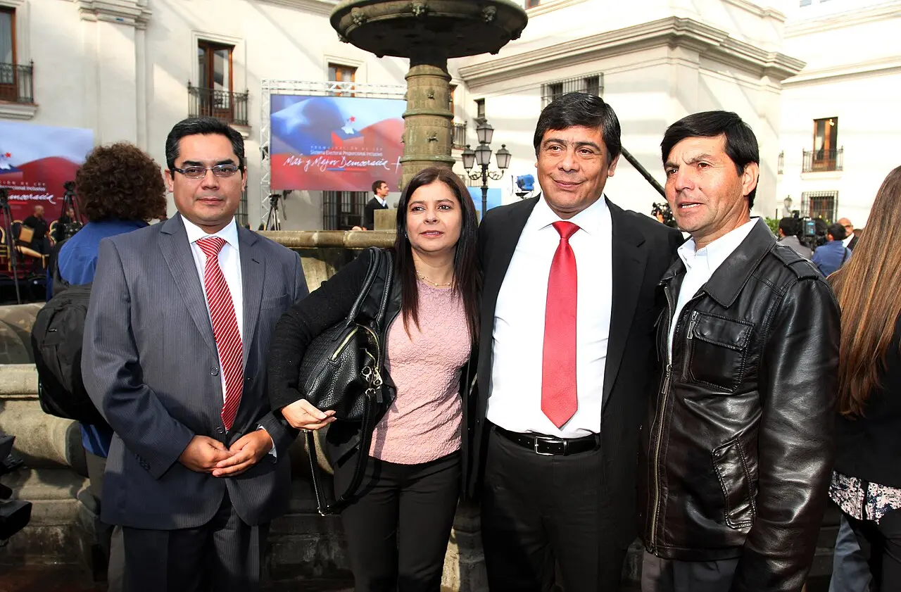 Promulgación Ley que sustituye el Sistema Electoral Binominal