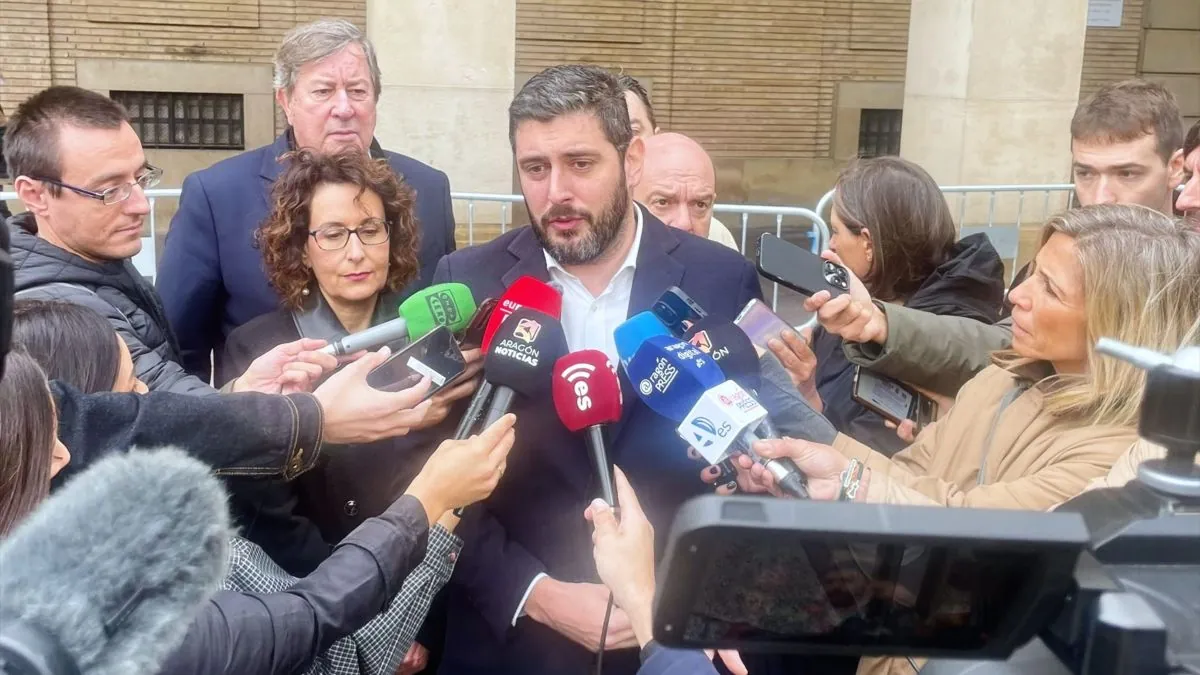 Vox alerta del «aumento considerable» de voto exterior en Huesca y Teruel por el «pucherazo» El portavoz de Vox en las Cortes