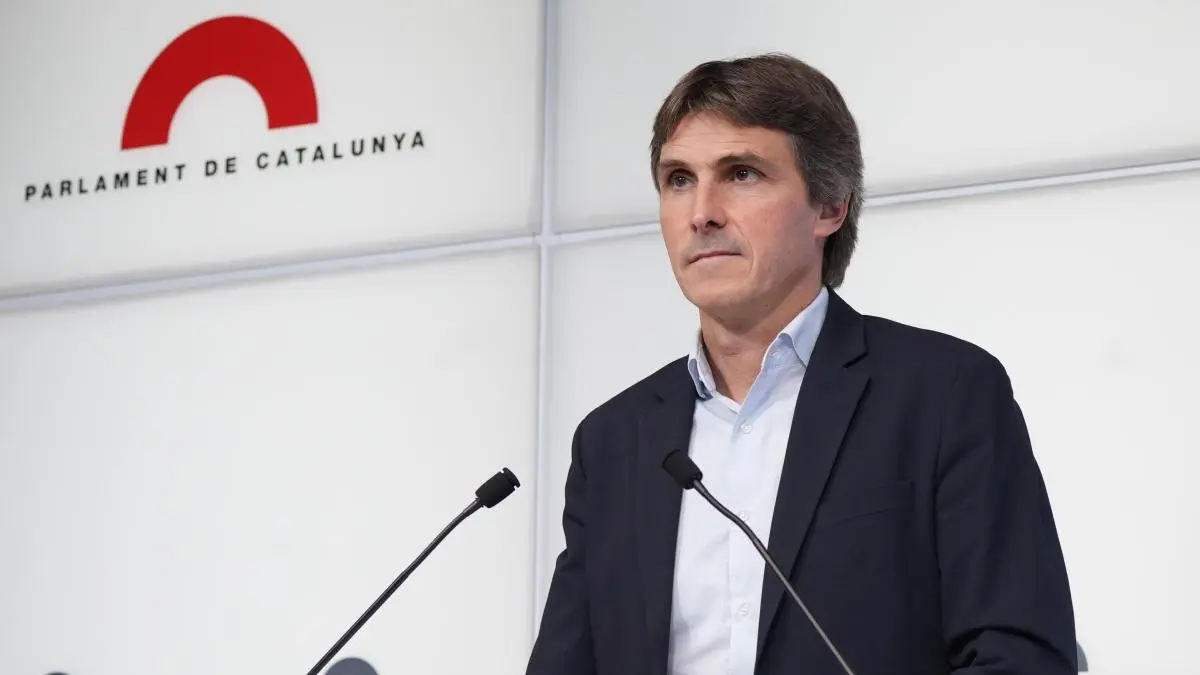 El Parlament debate este miércoles una ley para fijar un salario mínimo catalán de referencia