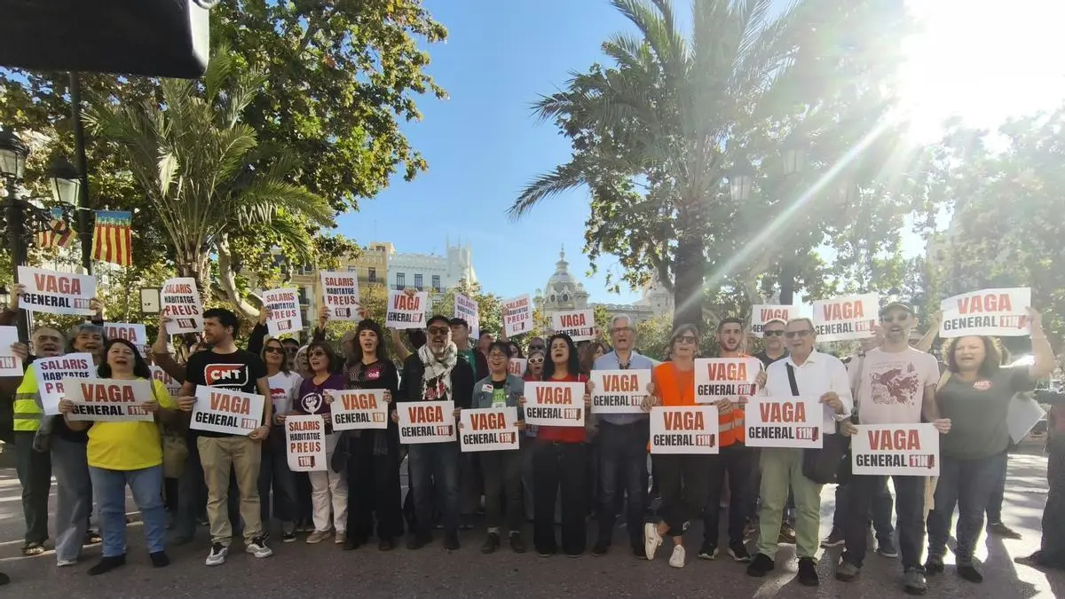 Sindicatos valencianos llaman a secundar la huelga general del 11-N