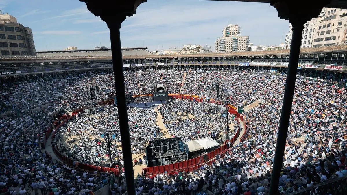 El PP duda de usar la Plaza de Toros de Valencia para el mitin de Feijóo