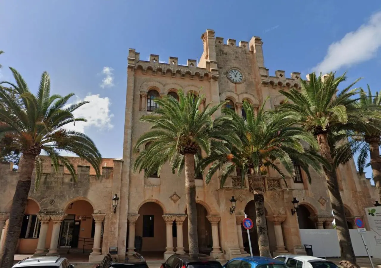 Ajuntament de Ciutadella / Redac