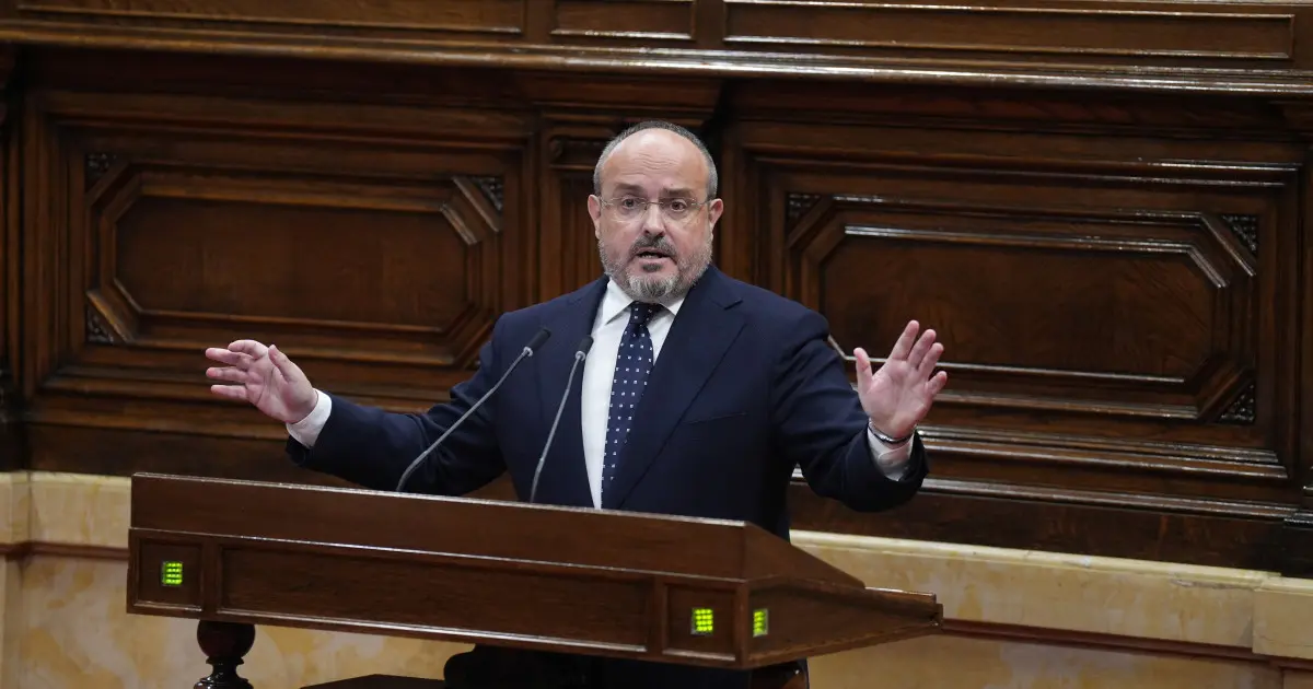 Alejandro Fernández acusa a Sánchez e Illa de ser una unidad de destino que caerá junta