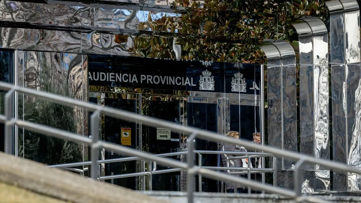 Un jurado declara culpables de cohecho al teniente general Pedro Vázquez Jarava y a un empresario en el caso Cuarteles