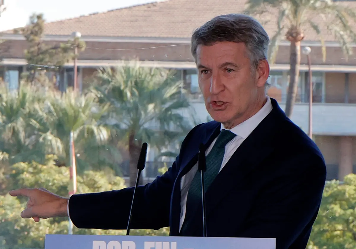 Alberto Núñez-Feijoo, en el hotel Abades Triana, en Sevilla Alberto Núñez-Feijoo, en el hotel Abades Triana, en Sevilla. (Man