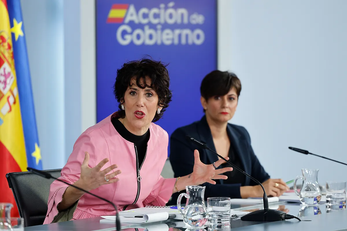 La AVT aplaude que el Gobierno equipare las indemnizaciones a las víctimas del terrorismo, pero la considera electoralista