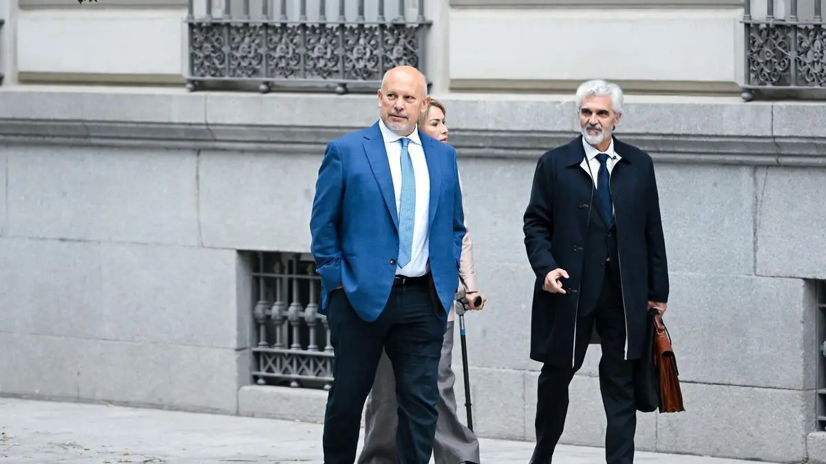 La inspectora de la UDEF describe una “estructura de blanqueo de capitales de libro” en los pagos de Duro Felguera