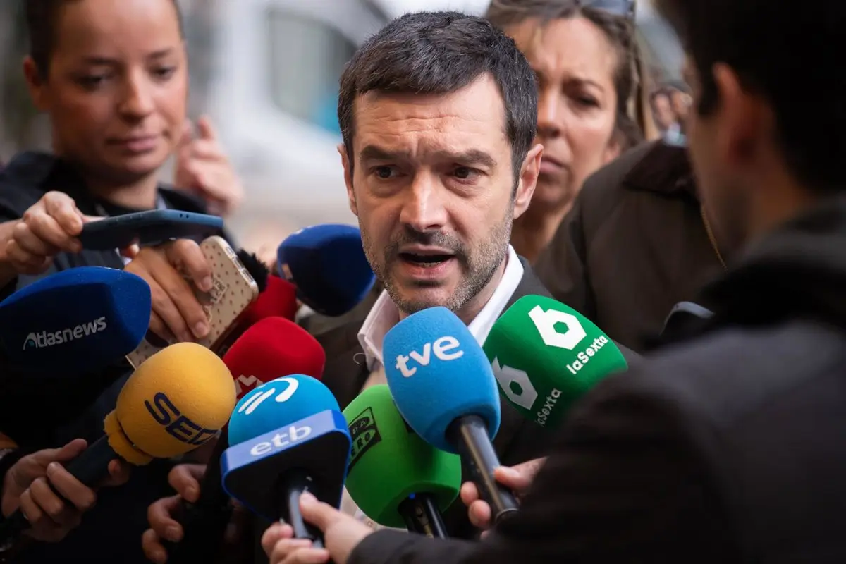 29N.-Bustinduy dice que Frente Amplio tendrá papeleta en todo el país pero Delgado alude a «geometría variable» por CCAA