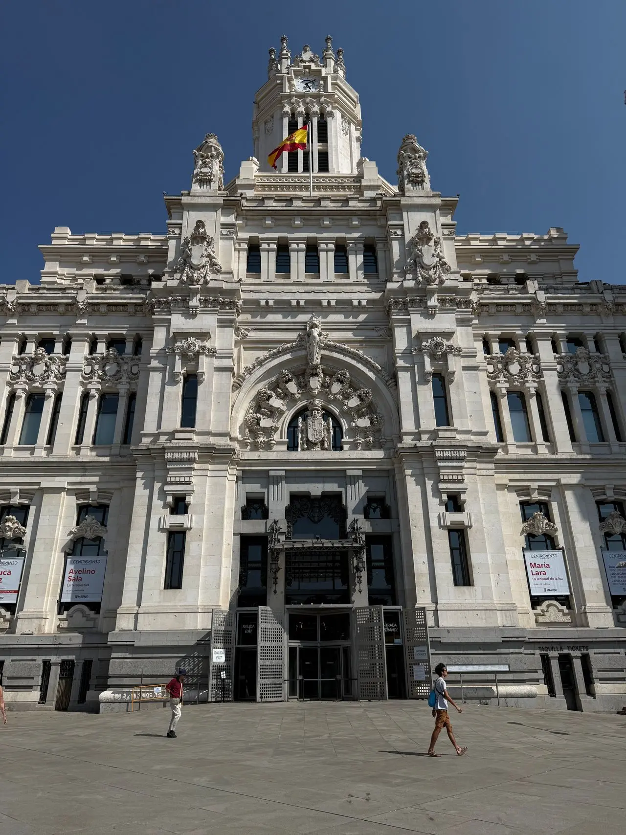 PP y Vox bajan a 197 escaños en el ElectoPromedio y el PSOE se queda a 4,6 puntos del PP
