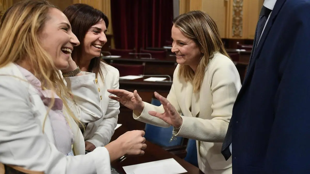 Prohens saca adelante el techo de gasto y abre la negociación presupuestaria con Vox