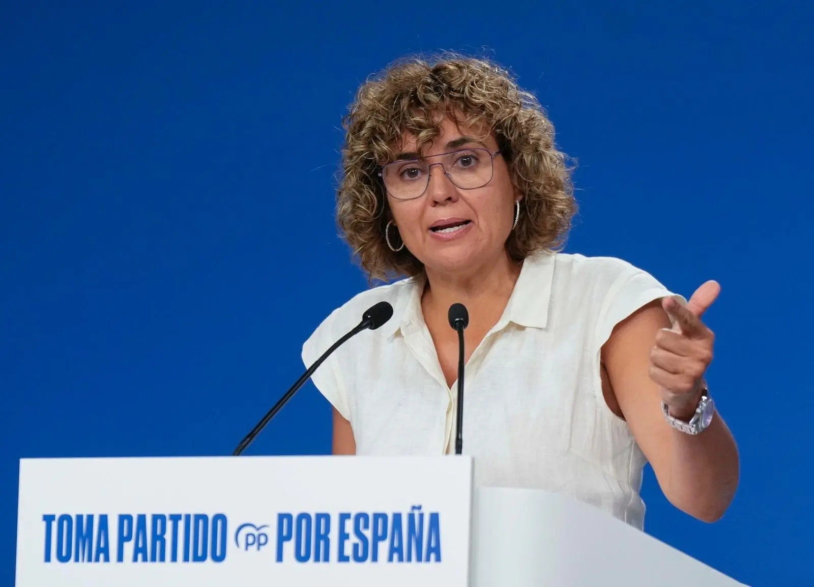 Dolors Montserrat, secretaria general del PP europeo, en una rueda de prensa en la sede de Génova Dolors Montserrat, secretar