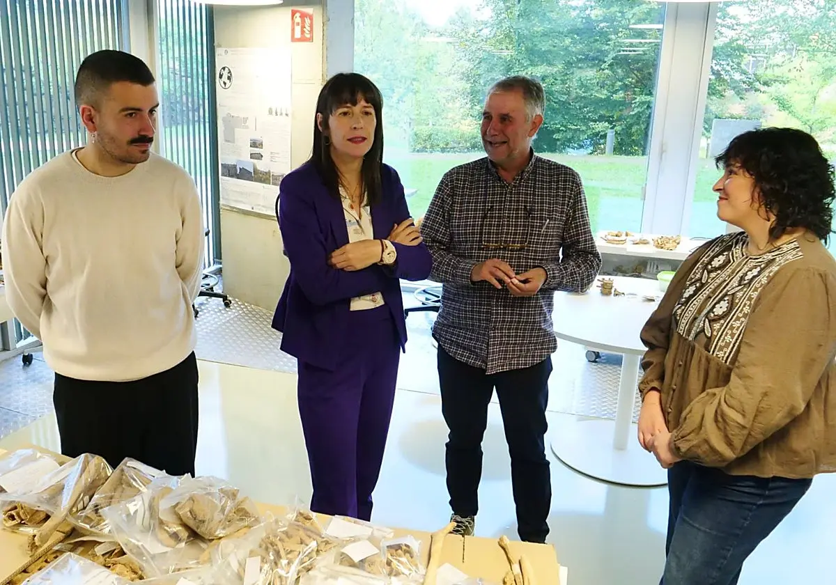 Ana Pontón, este viernes, en una visita al CISPAC. Ana Pontón, este viernes, en una visita al CISPAC. (CEDIDA)