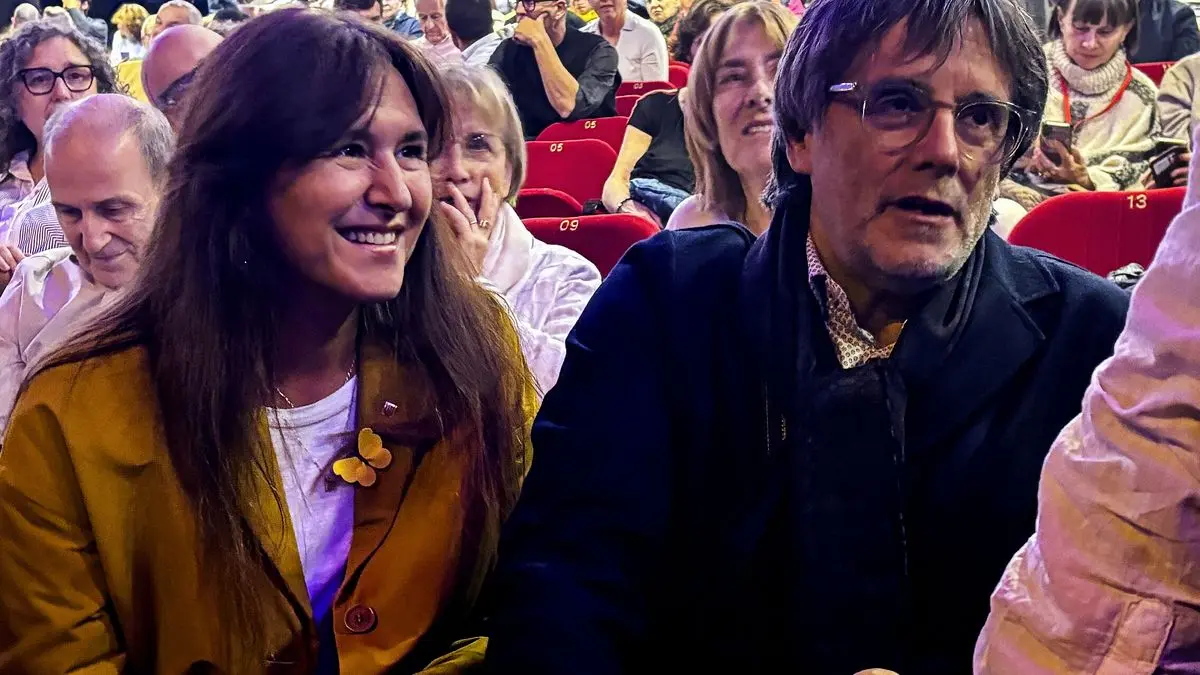 Laura Borràs usa dinero público para asistir al concierto de Bonet en París